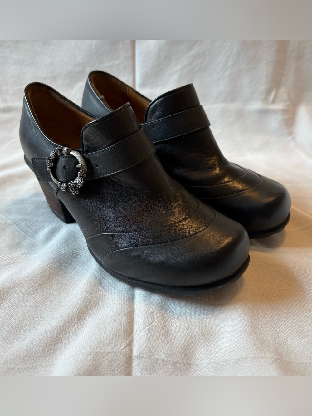 John Fluevog Hopeful Faith Shoes Women’s Size 7.5 Black Leather
